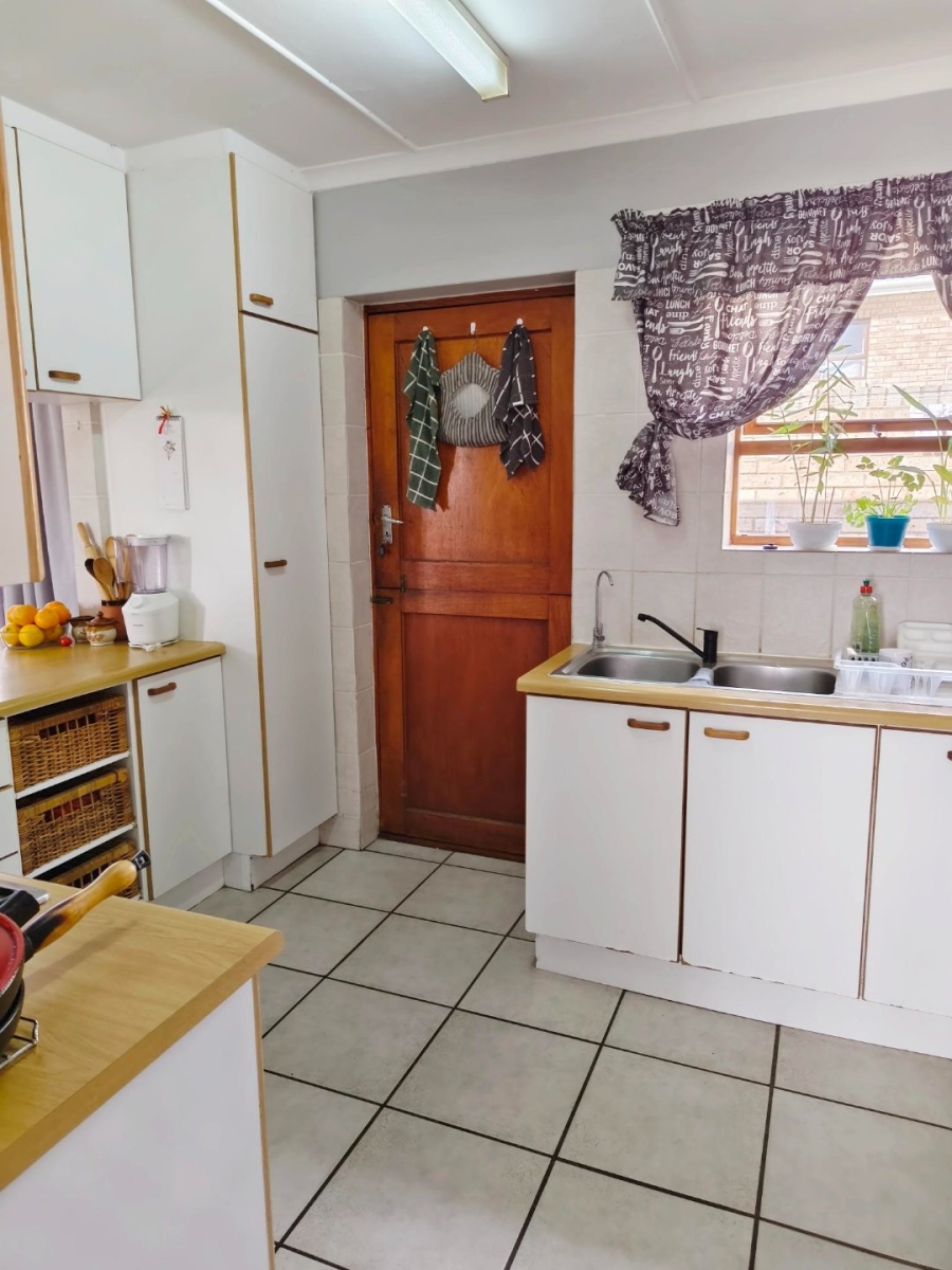 3 Bedroom Property for Sale in Aston Bay Eastern Cape